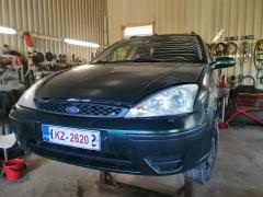 Ford Focus 1,6 -04 vihreä farmari