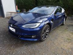 Tesla Model S 75 D -18