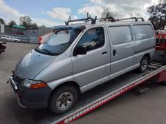 TOYOTA HI-ACE (V) 4WD 2.5D4d Pitkä