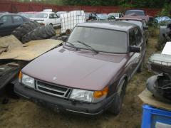 Saab 900