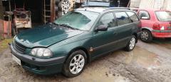 Toyota Avensis -00 2.0td farmari vihreä