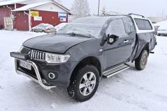 Mitsubishi L200 (IV) 4WD 2012 2.5 diesel