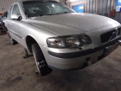 Volvo S60 2,4 di -02 hopea