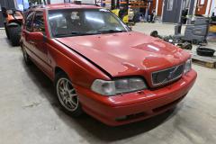 Volvo v70 2000 2.4 bensa (farmari) 170 hv