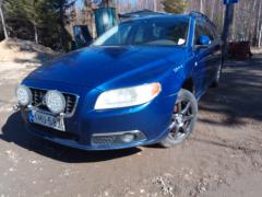 Volvo V70 2.0 diesel -09 Ocean Race sininen
