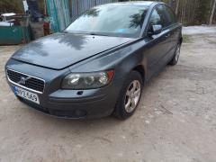 Volvo S40 1.8 -05 t.harmaa