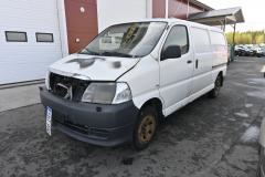 Toyota Hiace 2.5 D-4D 4WD Pitkä Diesel