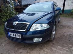 Skoda Octavia II 1,6  --07 sininen sedan