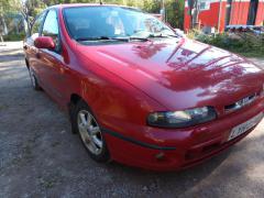 Fiat Bravo 1,2 -00 5-ov punainen