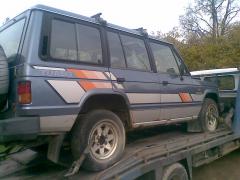 Mitsubishi Pajero 2,5TD pitkä-87