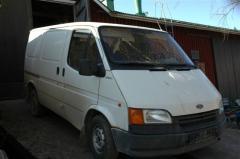 Ford Transit 2,5D lyhyt matala -93