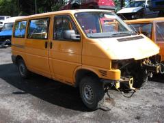 Volkswagen Caravelle 2,4D AUT.