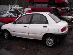 Mazda 121 1,4 -92