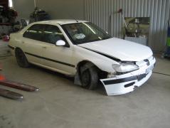 Peugeot 406 2.0 97kW