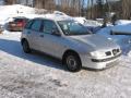 Kuva 1: Seat Ibiza 1,6i 5D HB -00  2000