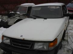 Saab 900