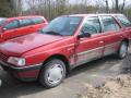 Kuva 1: Peugeot 405 1.8i 8v. farmari 1995