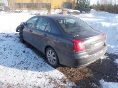 Toyota Avensis 1,6 LINEA TERRA