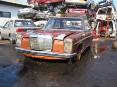 Mercedes-Benz w115