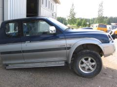 Mitsubishi L200 4WD 2.5 TD