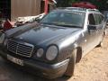 Kuva 1: Mercedes-Benz E 290 TD farm -98 1998