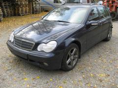 Mercedes-Benz C 203 200 CDi Farm