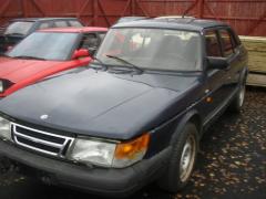 Saab 900