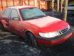 Saab 900