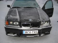 BMW E36 325i 24v autom. sedan