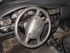 Ford Escort 1.6i 16V Sed