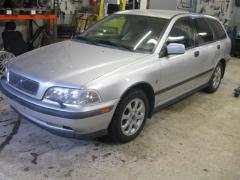 Volvo V40 1.8i 16V