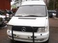 Kuva 1: Mercedes-Benz Vito  110TD-638 -98  1998