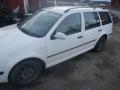 Kuva 1: Volkswagen Golf IV 1.4  2000