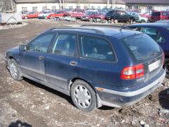 Volvo V40 1,8 -99