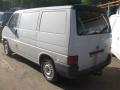 Kuva 1: Volkswagen Transporter lyhyt 1,9TD -96  1996