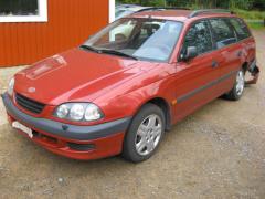 Toyota Avensis 1.6i 16V Farm