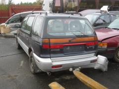 Mitsubishi Space