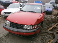 Saab 900