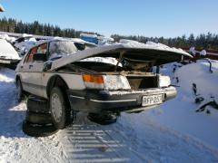 Saab 900