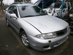 Mitsubishi Carisma 1,8 5D -98