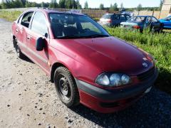 Toyota Avensis 1.6 -99