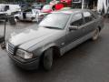 Kuva 1: Mercedes-Benz C 200D 1993