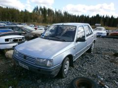 Peugeot 309