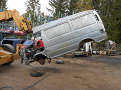 Toyota Hiace 2,4D pitkä -91