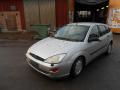 Kuva 2: Ford Focus 1,8TD 5d HB-99 1999