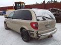 Kuva 2: Chrysler Voyager 2002