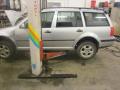 Kuva 2: Volkswagen Golf IV 1.4 2001