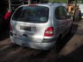 Kuva 2: Renault Scnic 1,6 16v 5-ov -00 2000