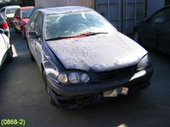 Toyota avensis 98-02