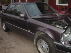 Mercedes-Benz 124 200 D Sed